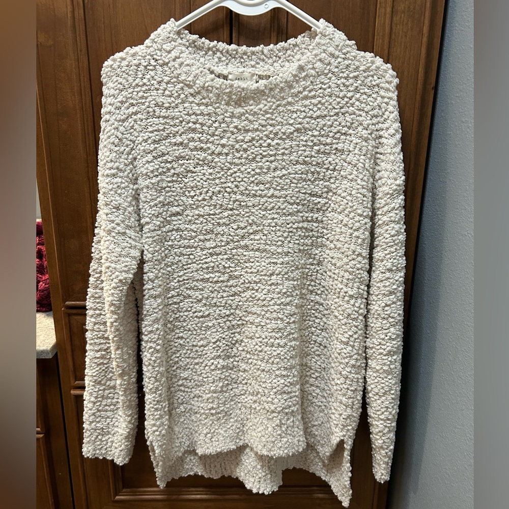 Debut cream sweater